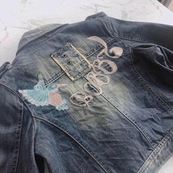 Gorgeous vintage denim mini crop jacket - size6(XS) - Picture 2 of 4